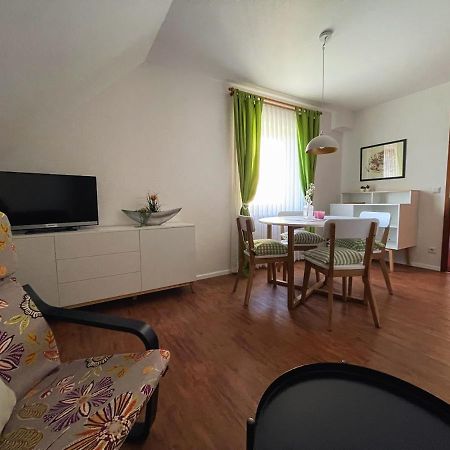 Zum Schwanen Garni Hotel Buggingen Bagian luar foto