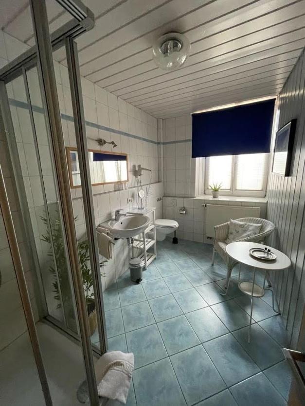 Zum Schwanen Garni Hotel Buggingen Bagian luar foto