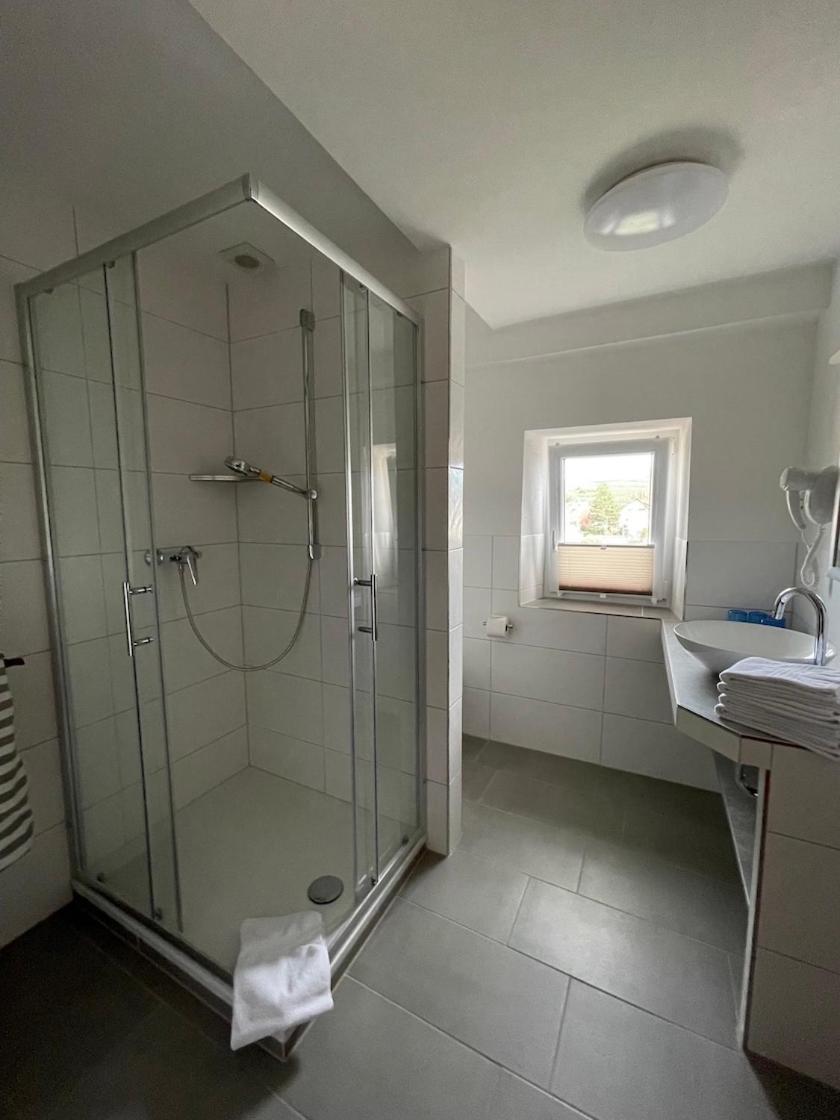 Zum Schwanen Garni Hotel Buggingen Ruang foto
